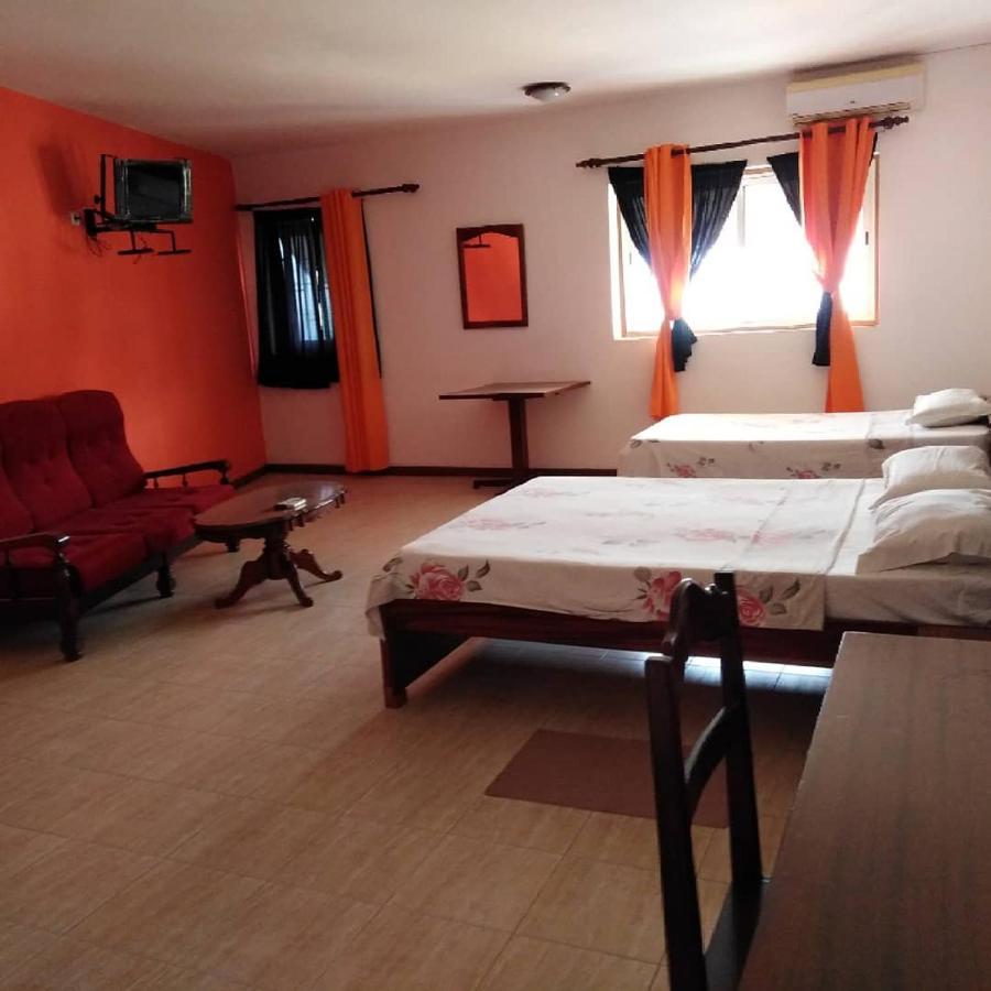 Residencial Laginha (Adults Only) Bed and Breakfast Mindelo Esterno foto