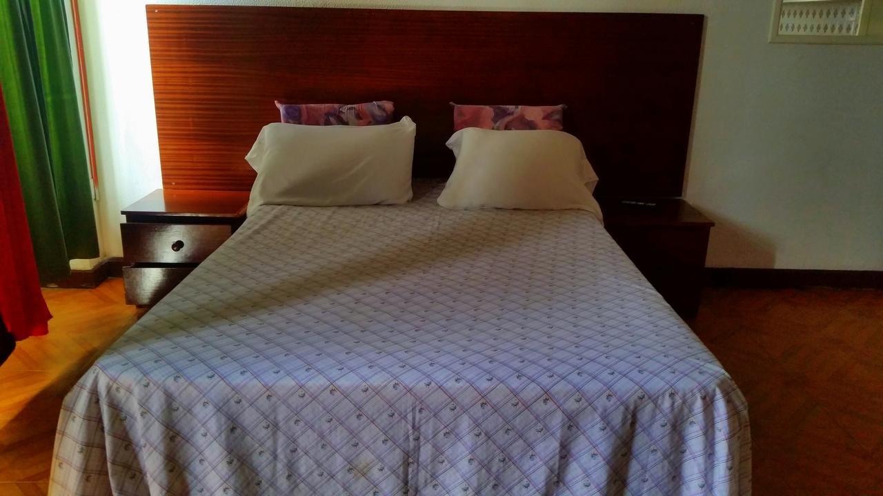 Residencial Laginha (Adults Only) Bed and Breakfast Mindelo Esterno foto