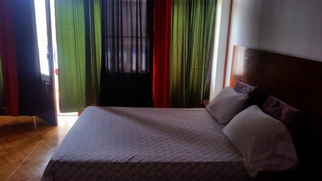 Residencial Laginha (Adults Only) Bed and Breakfast Mindelo Esterno foto